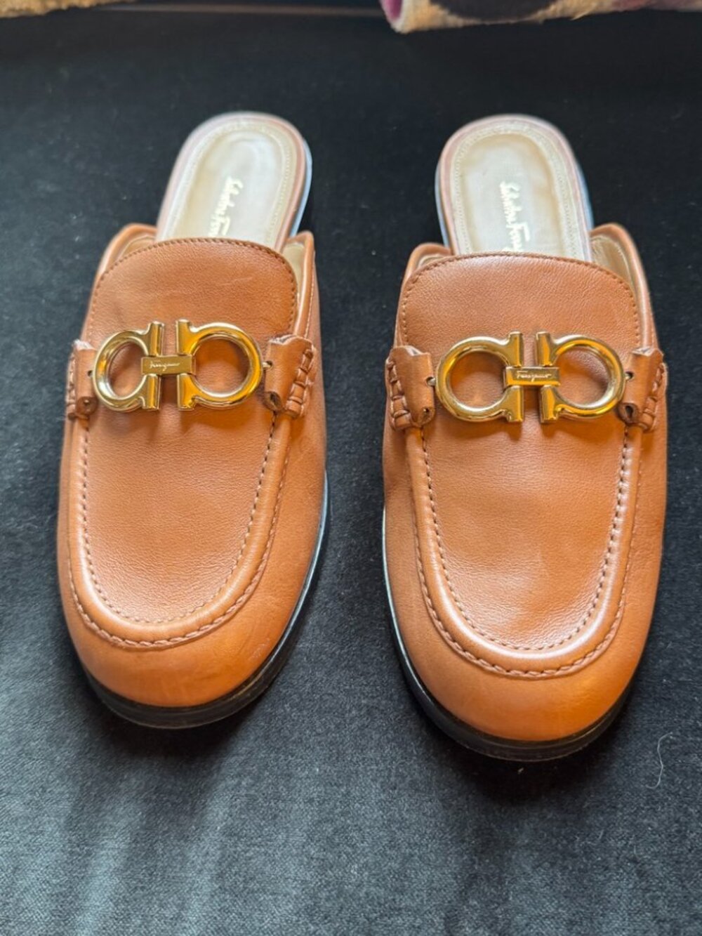 Salvatore Ferragamo Leather Tan Viggio Mules/Slides/Loafers Size 7.5C - Picture 2 of 6